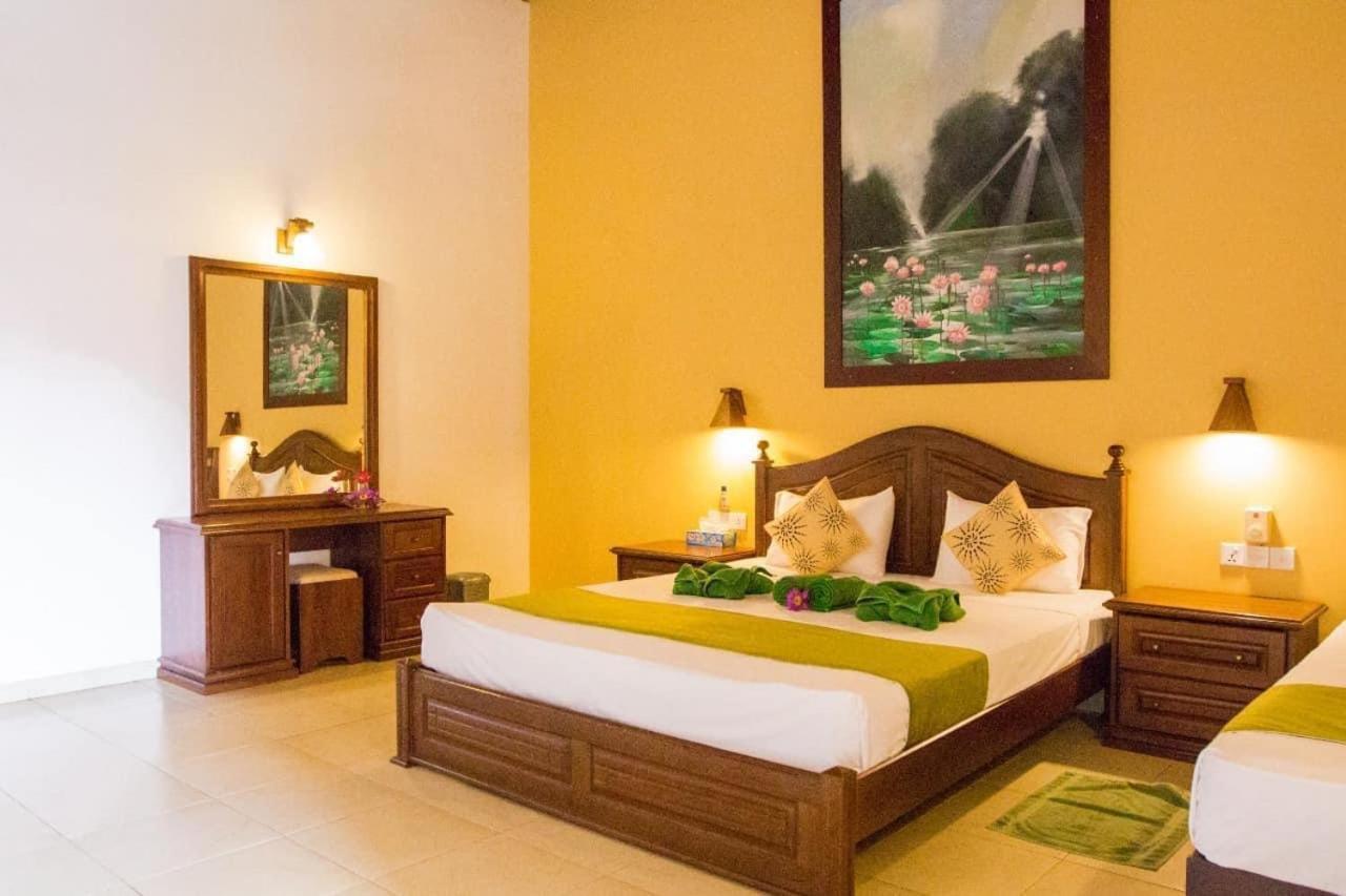 Jasmin Villa Ayurveda Resort Negombo Exterior foto