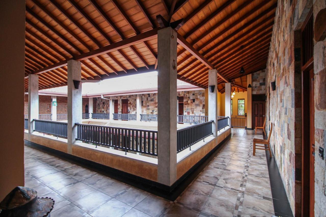 Jasmin Villa Ayurveda Resort Negombo Exterior foto